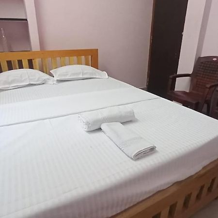 Thiru Arunai Guest House Tiruvannámalaj Kültér fotó