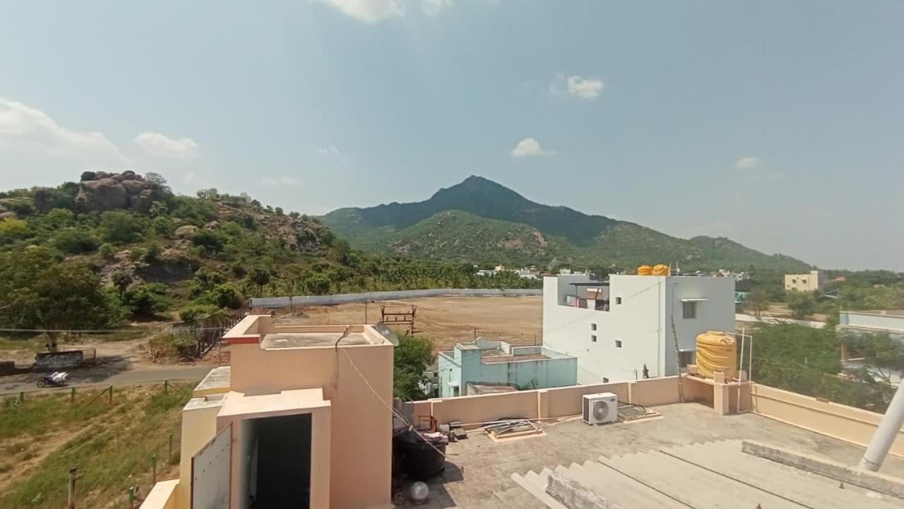 Thiru Arunai Guest House Tiruvannámalaj Kültér fotó