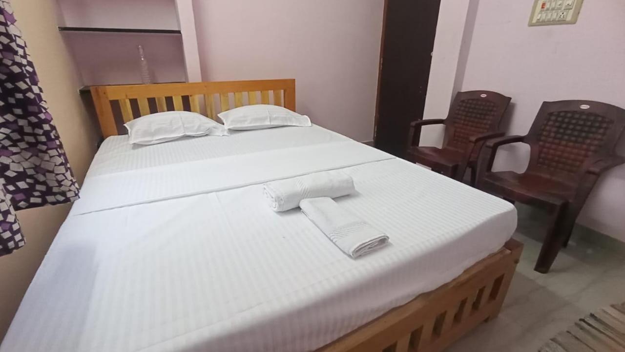 Thiru Arunai Guest House Tiruvannámalaj Kültér fotó