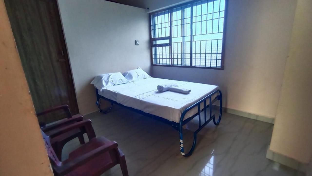 Thiru Arunai Guest House Tiruvannámalaj Kültér fotó